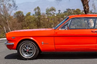 Foto 14 di 24: 1965 Ford Mustang