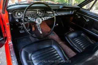 Foto 20 di 24: 1965 Ford Mustang