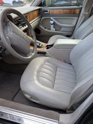 Foto 2 di 8: Jaguar XJ6 Executive | 1996 | Route 66 Auctions