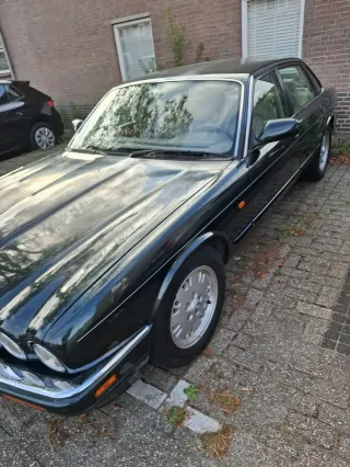 Foto 3 di 8: Jaguar XJ6 Executive | 1996 | Route 66 Auctions