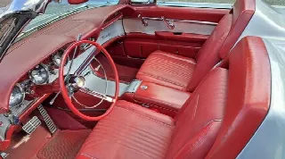 Foto 2 di 9: Ford Thunderbird | 1963 | Route 66 Auctions