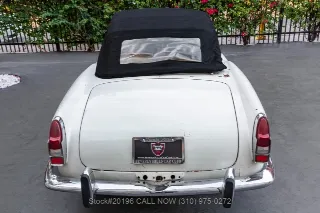 Foto 11 di 24: 1962 Alfa Romeo 2000