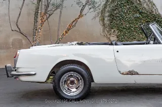 Foto 17 di 24: 1962 Alfa Romeo 2000