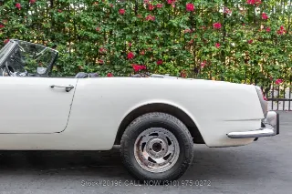Foto 19 di 24: 1962 Alfa Romeo 2000