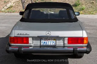 Foto 11 di 24: 1984 Mercedes Benz 380SL
