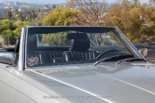 Foto 21 di 24: 1984 Mercedes Benz 380SL