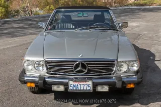 Foto 9 di 24: 1984 Mercedes Benz 380SL