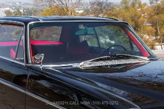Foto 10 di 24: 1972 Mercedes Benz 250C 2.8L
