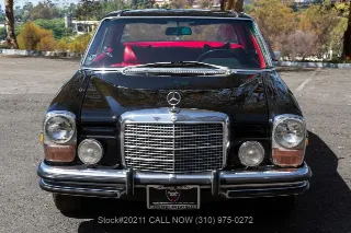 Foto 2 di 24: 1972 Mercedes Benz 250C 2.8L