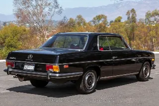 Foto 6 di 24: 1972 Mercedes Benz 250C 2.8L