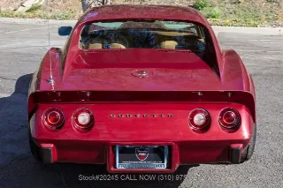 Foto 12 di 24: 1975 Chevrolet Corvette