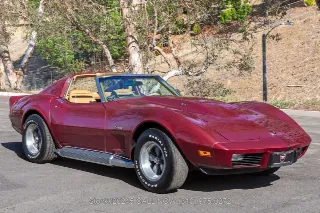 Foto 4 di 24: 1975 Chevrolet Corvette