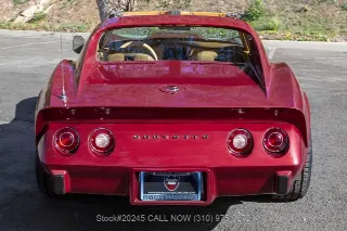Foto 7 di 24: 1975 Chevrolet Corvette