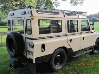 Foto 5 di 8: Land Rover Santana 109 Super | 1983 | Route 66 Auctions