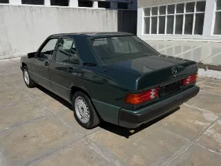 Foto 5 di 8: Mercedes-Benz 190 E 1.8 | 1992 | Route 66 Auctions