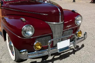 Foto 6 di 8: Ford Super De Luxe Station Wagon | 1941 | Route 66 Auctions