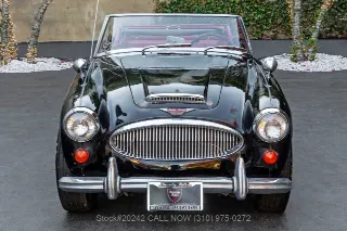 Foto 2 di 24: 1964 Austin Healey 3000