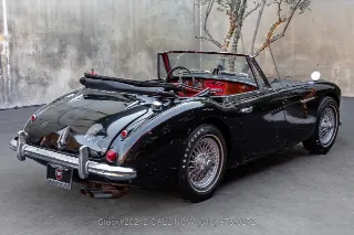 Foto 5 di 24: 1964 Austin Healey 3000