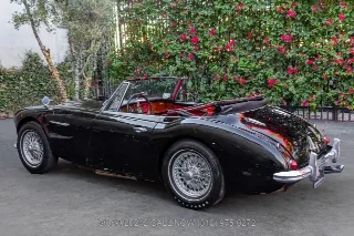 Foto 7 di 24: 1964 Austin Healey 3000