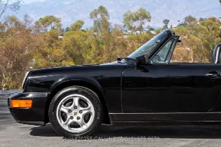 Foto 16 di 24: 1990 Porsche 964