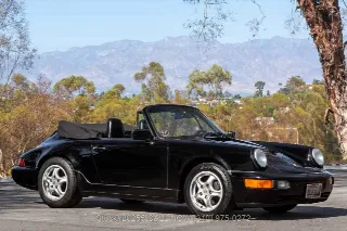 Foto 18 di 24: 1990 Porsche 964