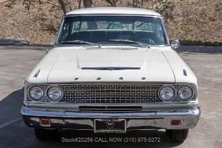 Foto 2 di 24: 1963 Ford Fairlane 500