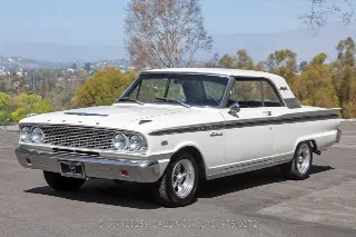 Foto 8 di 24: 1963 Ford Fairlane 500