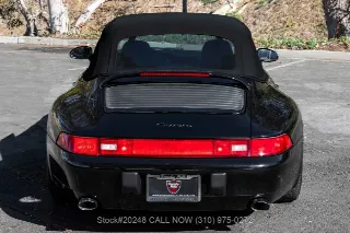 Foto 12 di 24: 1995 Porsche 993