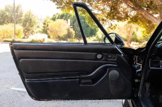 Foto 22 di 24: 1995 Porsche 993