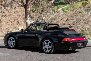 Foto 7 di 24: 1995 Porsche 993