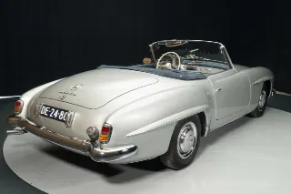Foto 8 di 8: Mercedes-Benz 190SL | 1956 | Route 66 Auctions