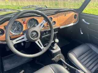 Foto 2 di 8: Triumph TR6 | 1976 | Route 66 Auctions