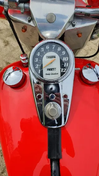 Foto 7 di 8: Harley-Davidson FL Electra Glide | 1965 | Route 66 Auctions