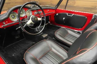 Foto 2 di 8: Alfa Romeo Giulietta Spider | 1961 | Route 66 Auctions