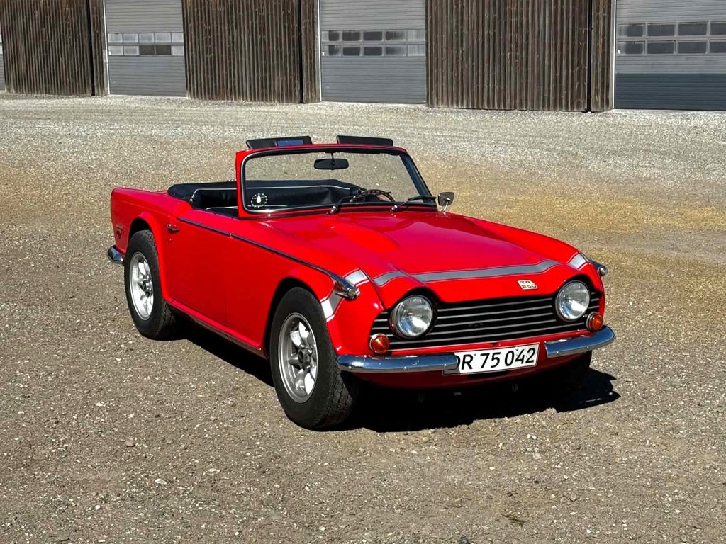 Triumph TR250 | 1968 | Route 66 Auctions