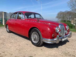 Foto 3 di 8: Daimler V8 | 1963 | Route 66 Auctions