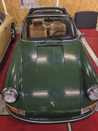 Foto 7 di 8: Porsche 911 S 2.2 Targa | 1970 | Route 66 Auctions