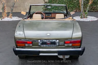 Foto 6 di 24: 1980 Fiat 124 Spider 2000