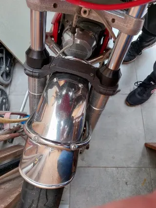 Foto 5 di 8: Moto Guzzi 850 T | 1974 | Route 66 Auctions