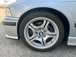 Foto 7 di 8: BMW M3 Sedan (E36) | 1996 | Route 66 Auctions