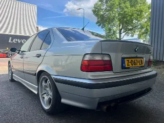 Foto 8 di 8: BMW M3 Sedan (E36) | 1996 | Route 66 Auctions
