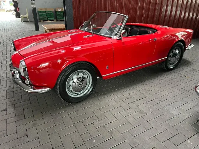 Alfa Romeo Giulietta Spider | 1957 | Route 66 Auctions