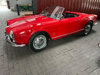 Foto 2 di 15: Alfa Romeo Giulietta Spider | 1957 | Route 66 Auctions
