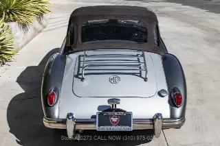Foto 11 di 24: 1957 MG MGA