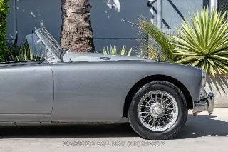 Foto 16 di 24: 1957 MG MGA