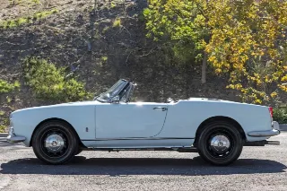 Foto 20 di 24: 1964 Alfa Romeo Giulia Spider