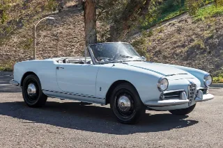 Foto 4 di 24: 1964 Alfa Romeo Giulia Spider