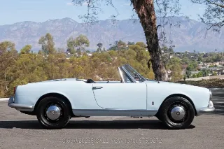 Foto 5 di 24: 1964 Alfa Romeo Giulia Spider