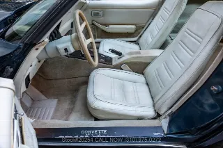 Foto 21 di 24: 1978 Chevrolet Corvette