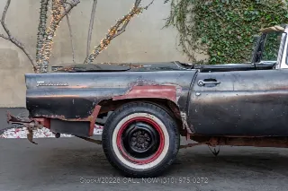 Foto 17 di 24: 1956 Ford Thunderbird